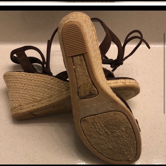 Brown Nine West Wedges - Picture 4 of 9